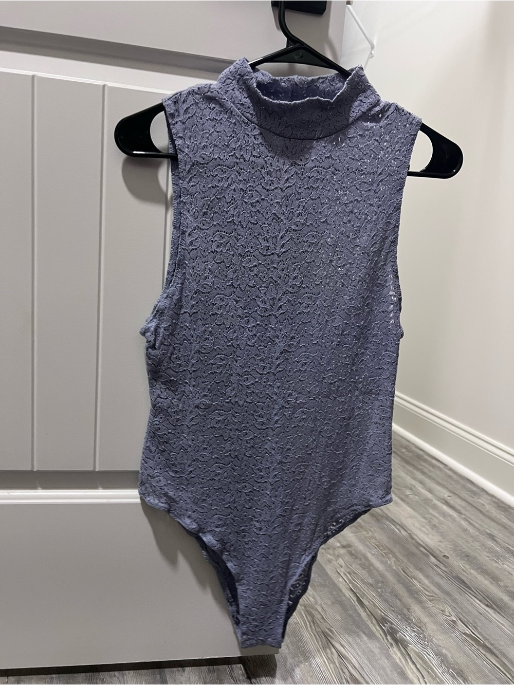 Sleeveless Lace Mock Neck Bodysuit in Lavender